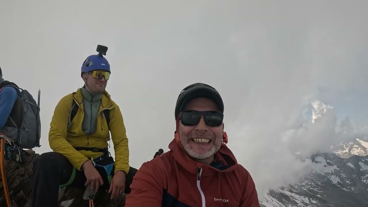 Our first 4000er - Weissmies Ascent in Valais/ Switzerland via South Ridge