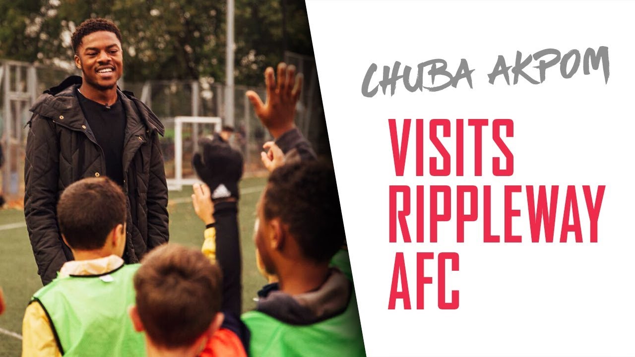 Chuba Akpom revisits his football roots at Rippleway FC