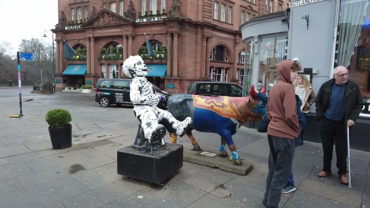 EDINBURGH - BAD Day But CHEAP Hotel......
