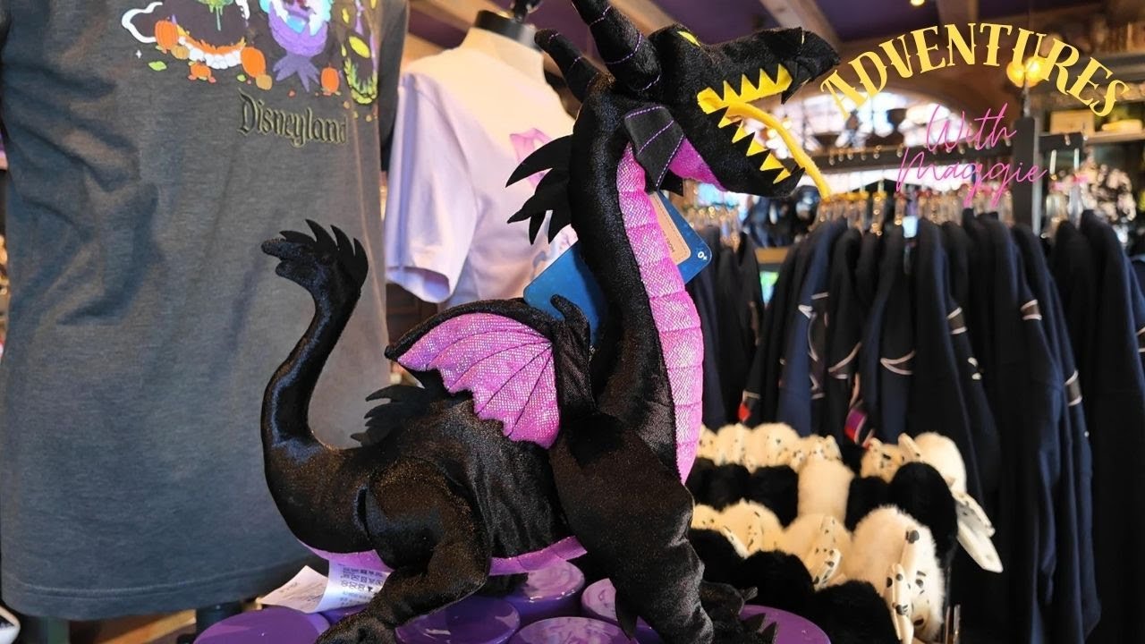 Disneyland Shopping at the Port Royal Shop in New Orleans Square POV Oct 2025 Vlog #194