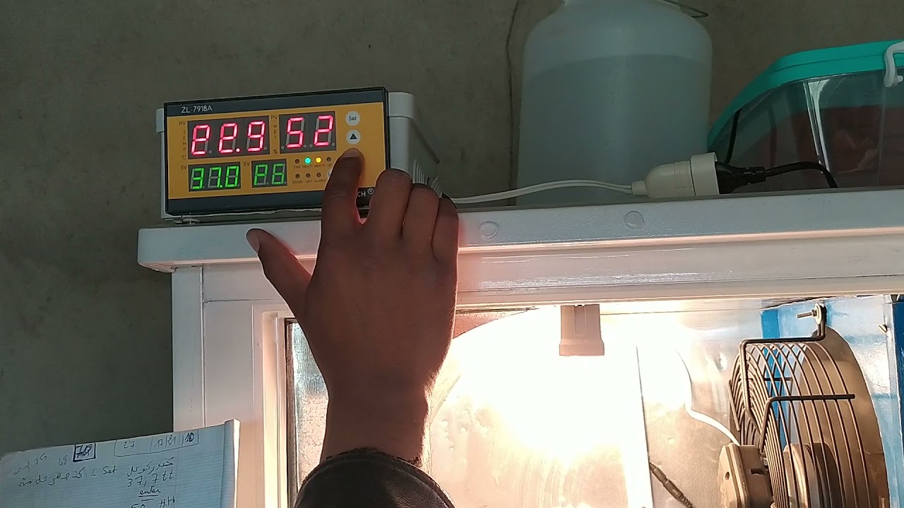 جولة في مزرعة لتربية دجاج البياض وكيفية برمجة المتحكم الشامل zl7918A