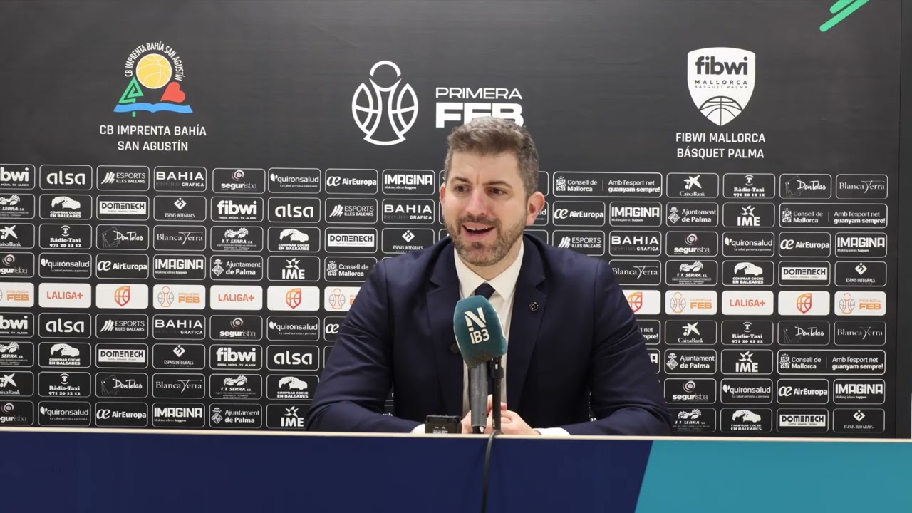 Rueda de prensa de Javier Zamora tras el derbi