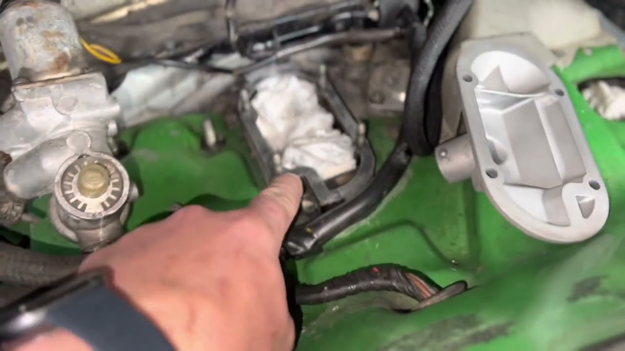 Engine In Porsche 911 Triangle of Death Repair