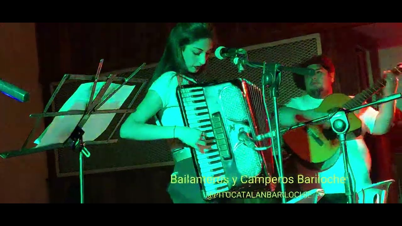 DEBUT DE NAIARA GHENT  Y SU NUEVO GRUPO 1