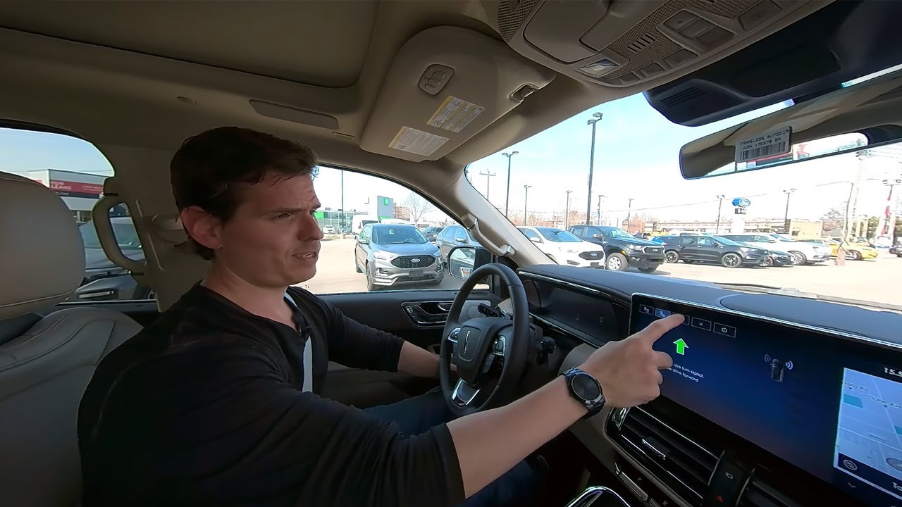 Как использовать систему помощи при парковке в Lincoln Navigator 2022 года