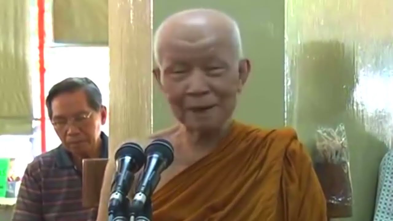 หลวงตามหาบัว พูดถึงการภาวนาตัดความคิดที่ไม่ดีไม่ให้ไหลตามความคิดหยุดความคิดด้วยคำภาวนา