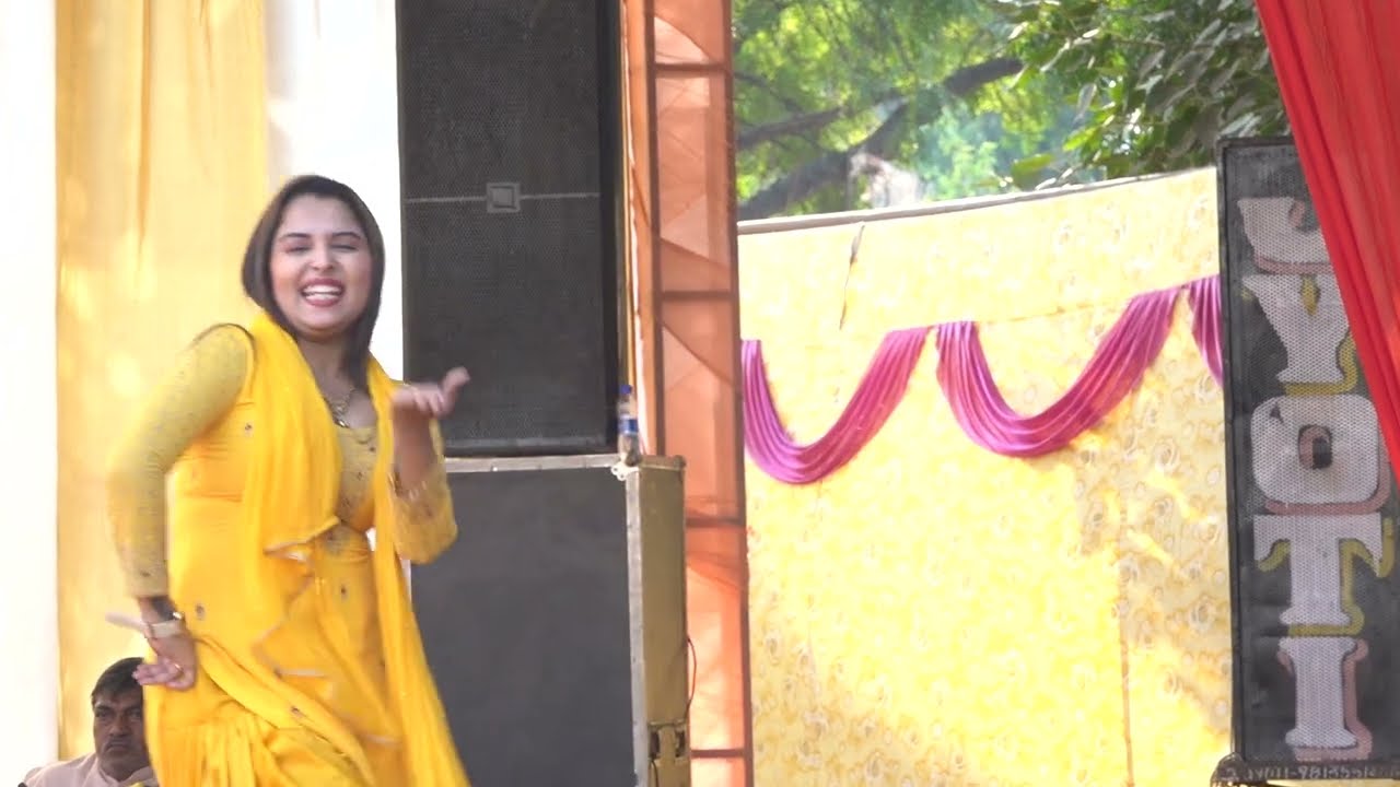 muskan baby new haryanvi dance || bhabhi bhabhi bole jinki lagu kaki me