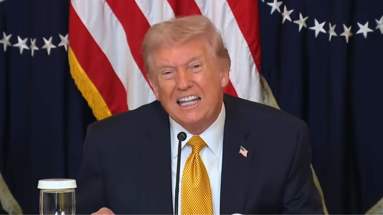 Czy Trump coś kombinuje?