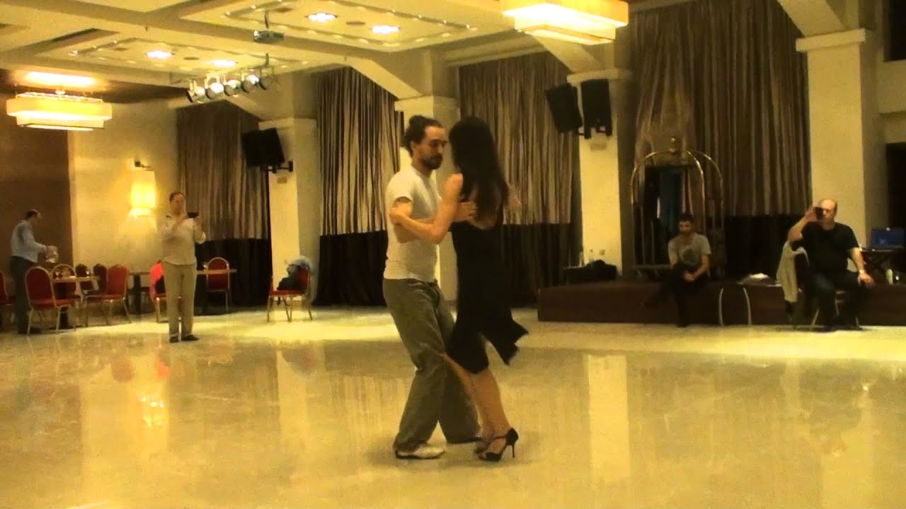 Diego Mastrangelo & Evi Anesti - End of lesson @ Tango Trip Katerini 2013