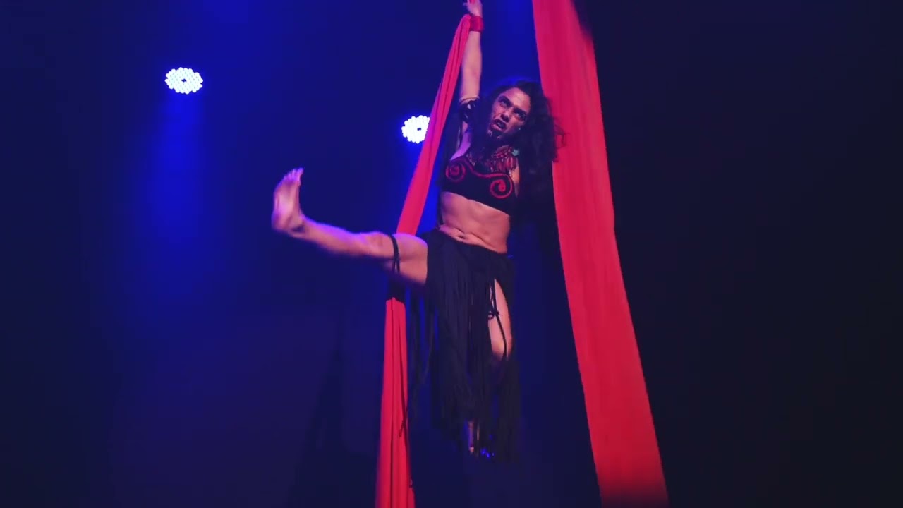 Débora di Sá - Carcará