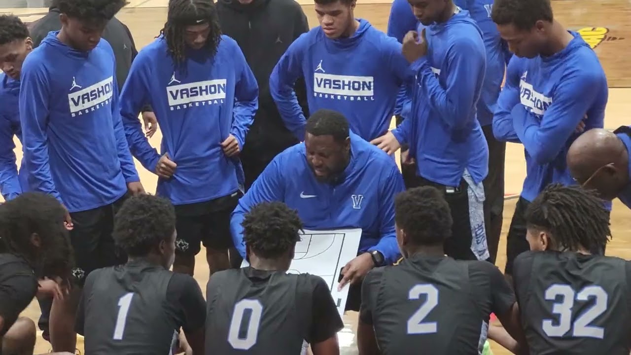Vashon face 28-1 Orchard Farm for a chance to go to state for the 6th time in a row..