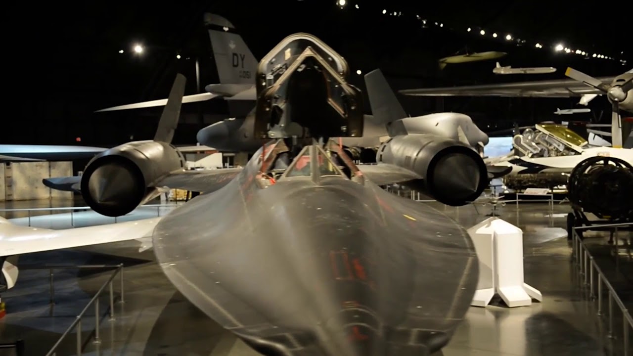 AIRFRAME: Lockheed SR-71 BLACKBIRD - Airman Magazine