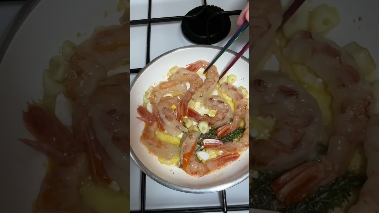 Креветки в сливочном масле с чесноком и тимьяном,shrimp in butter with garlic and thyme#рецепт#food