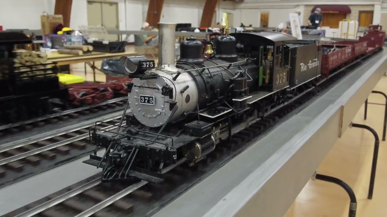 Shoving coal! Running the Accucraft Coal Fired D&RGW C-25