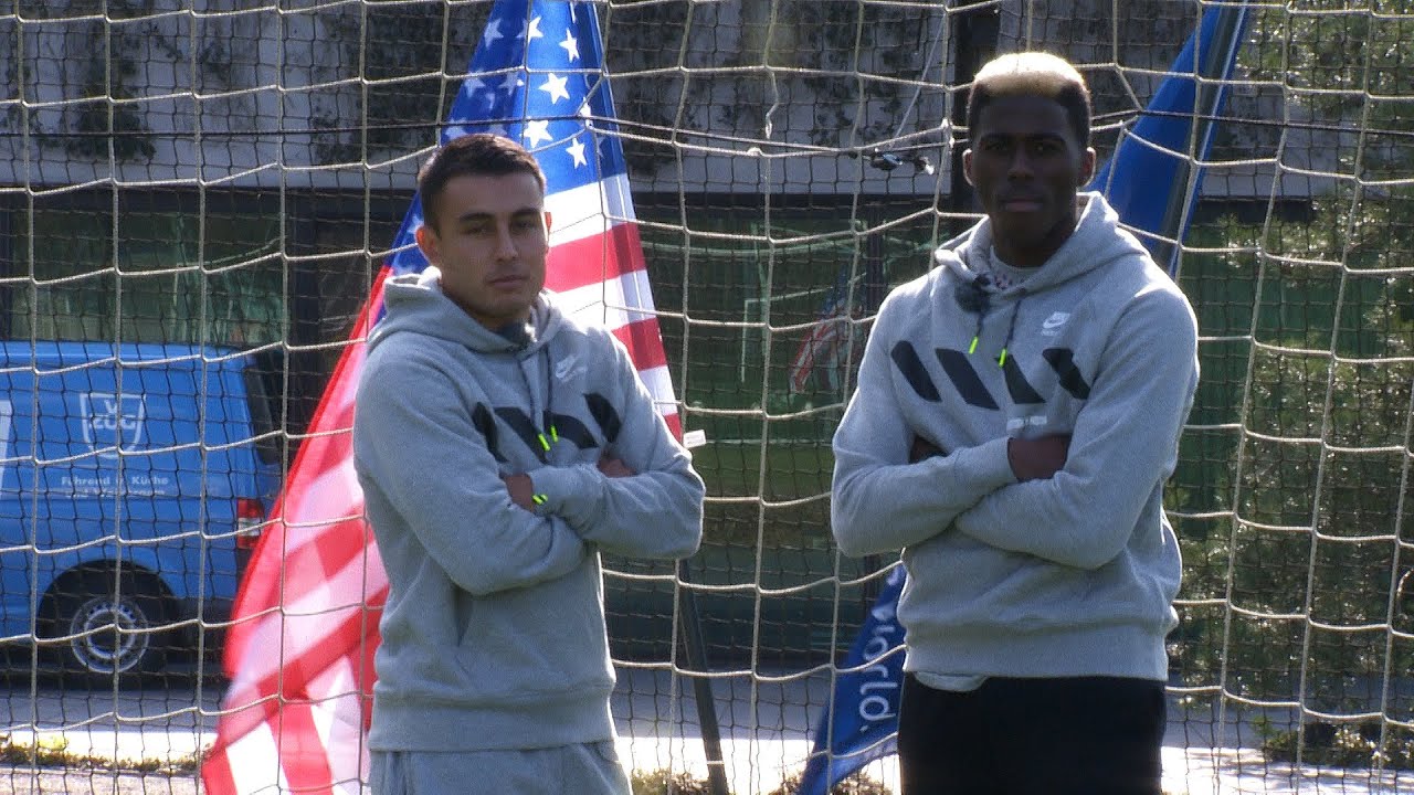 FIFA Crossbar Challenge - USA's Gyasi Zardes vs. Miguel Ibarra