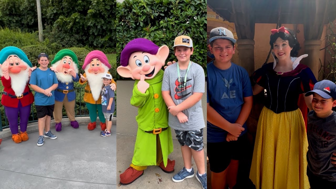 Meeting Dopey Snow White & The Seven Dwarfs Meet & Greet at Disney World