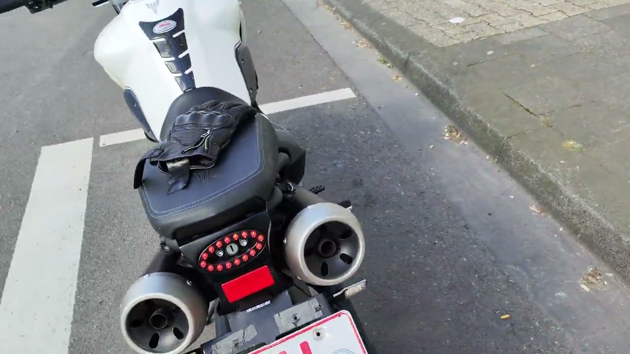 Yamaha MT03 660 Stock Exhaust Sound 2007