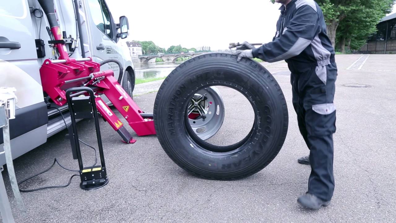 Tyrebox by Guernet