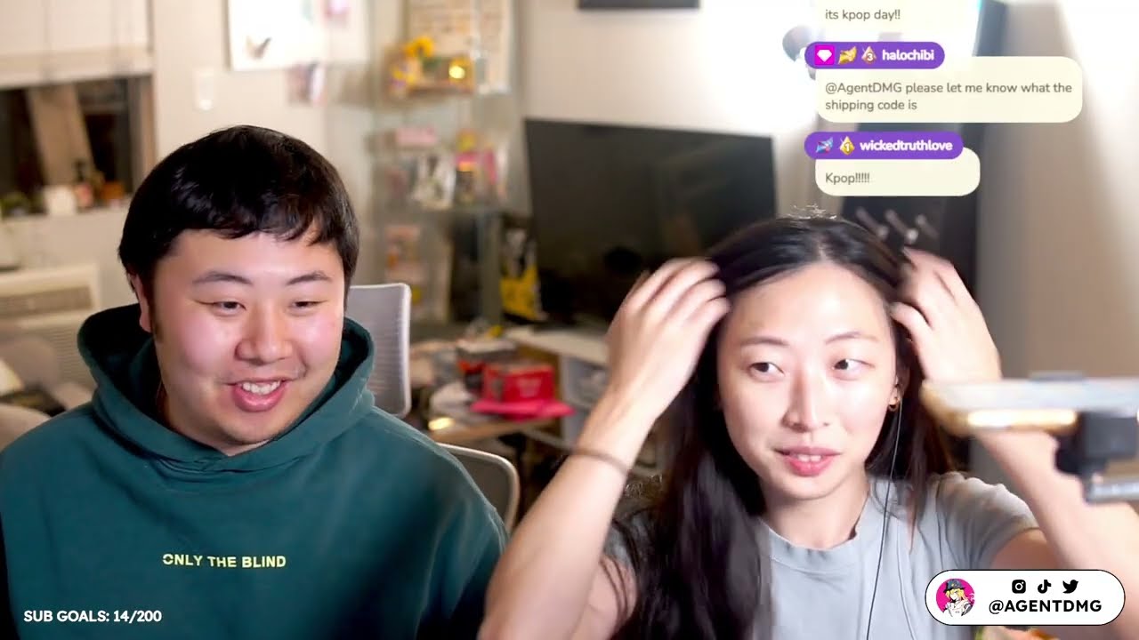 We pulled KiiiKiiii Autographs from Teleca K-Pop Rookie Cards (1.5 Cases) | December 3rd 2025