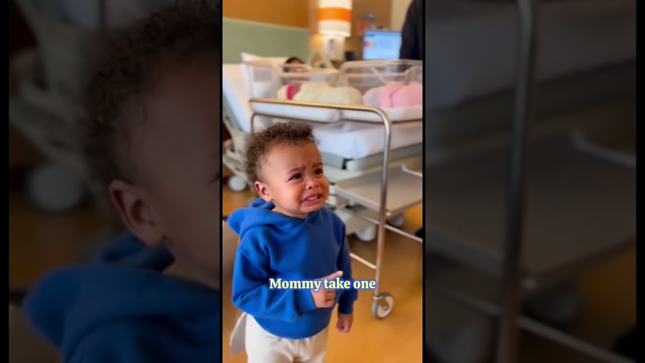 Реакция этого двухлетнего ребенка заставит вас плакать 😭💔 