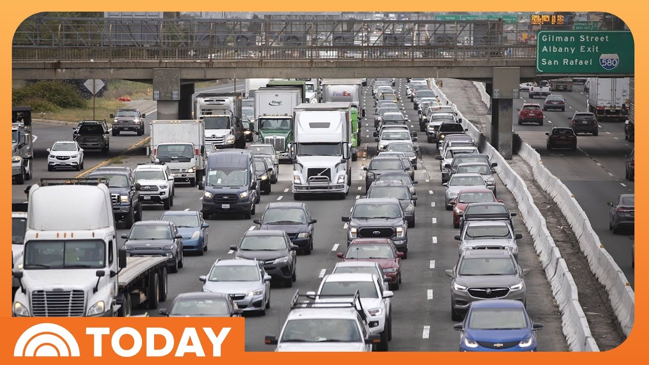 Thanksgiving Travel Rush Kicks Off: What to Expect on the Roads