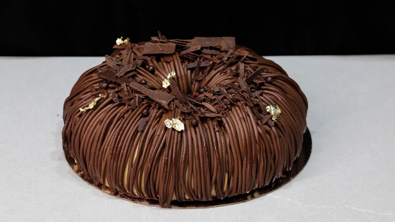 Chocolate & Caramel Queen