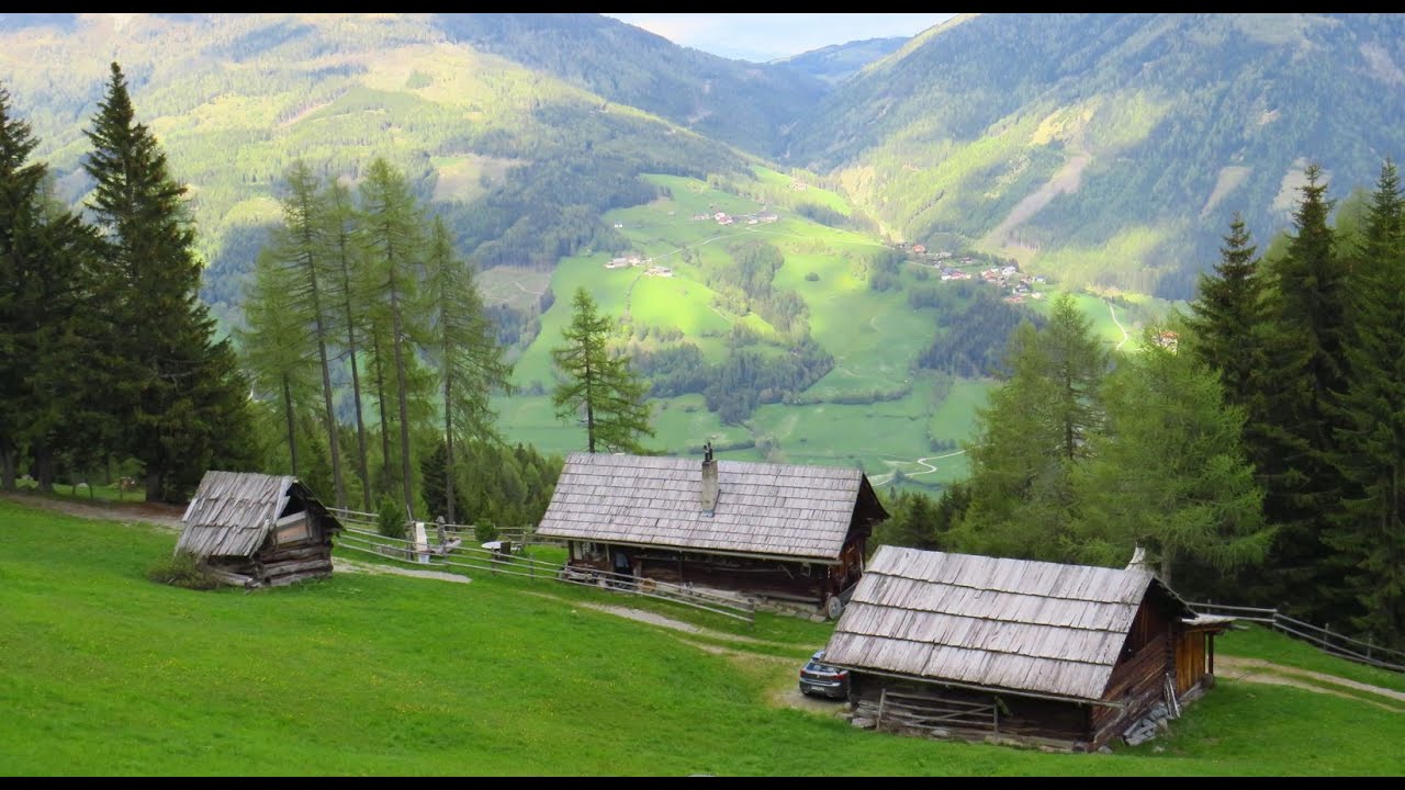 Fr&uuml;hling in K&auml;rnten / Th&uuml;rerh&uuml;tte in Rennweg am Katschberg