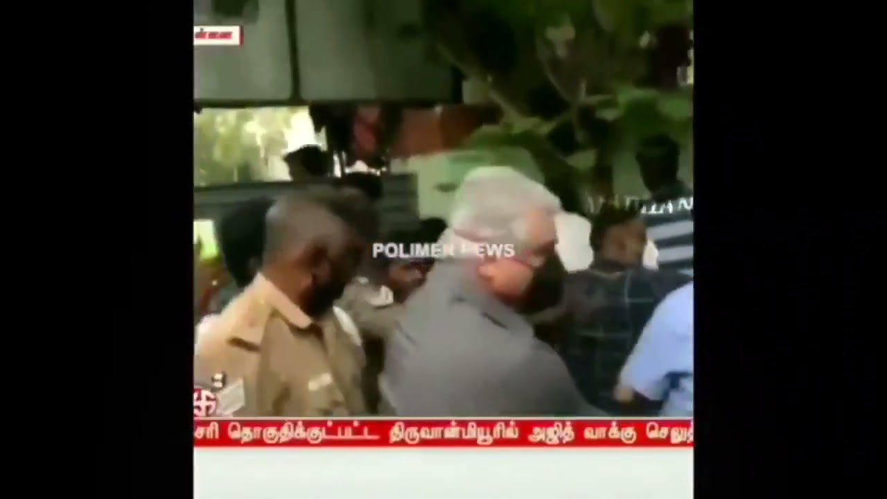 Thala Ajith Say Sorry fans Selfie Matter