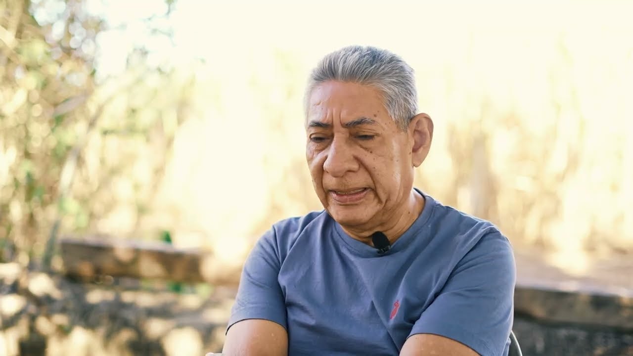 Salvador Herrera, El hombre que sobrevivió a dos bandos y se encontró a sí mismo.