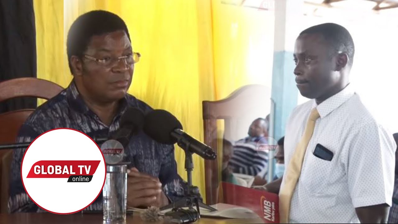 WAZIRI MKUU AMTUMBUA AFISA MIPANGO, Ambananisha MASWALI MTUMISHI Huyu HADI KIGUGUMIZI...