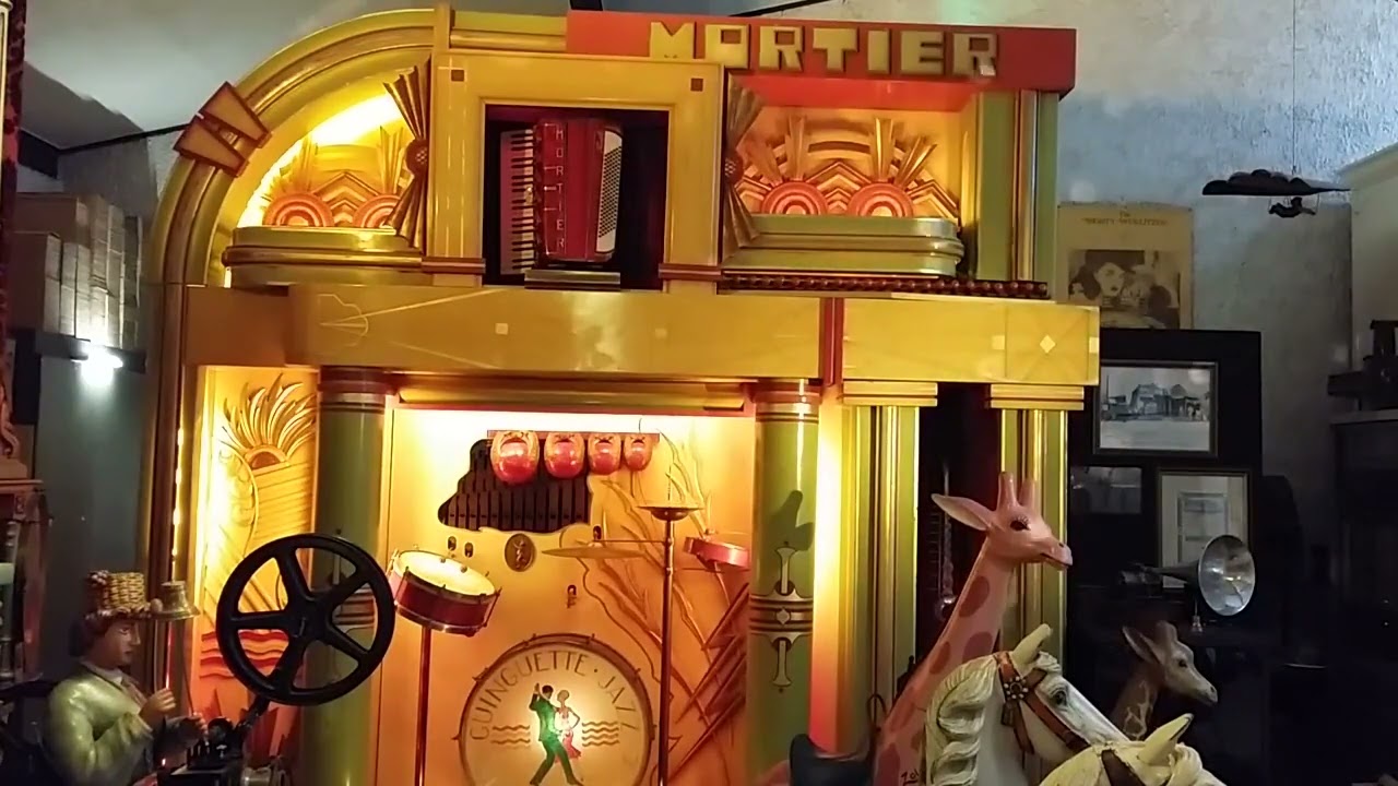 92 key Mortier cafe organ (reupload)
