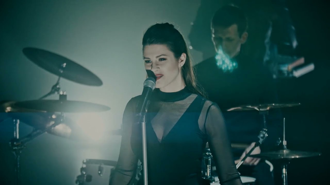Krakowski Spleen - Będzie Padać (Maanam Cover)
