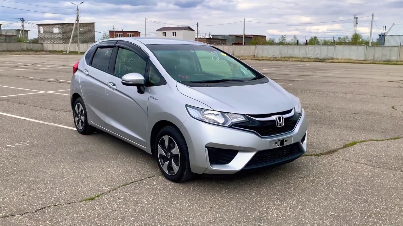 Обзор Honda Fit 2015 года