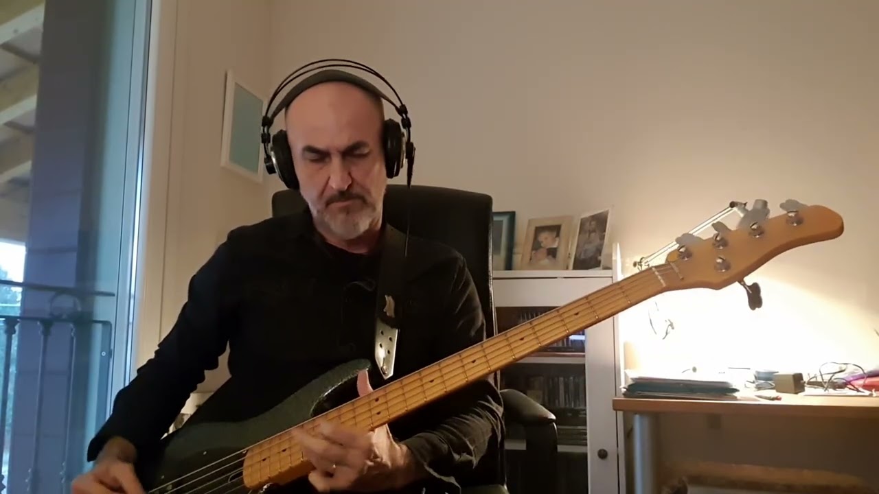 Our Song - YES - bass cover by Giorgio Tonazzo