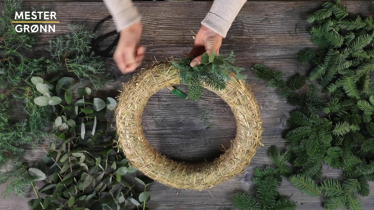 DIY: Slik lager du en vakker julekrans