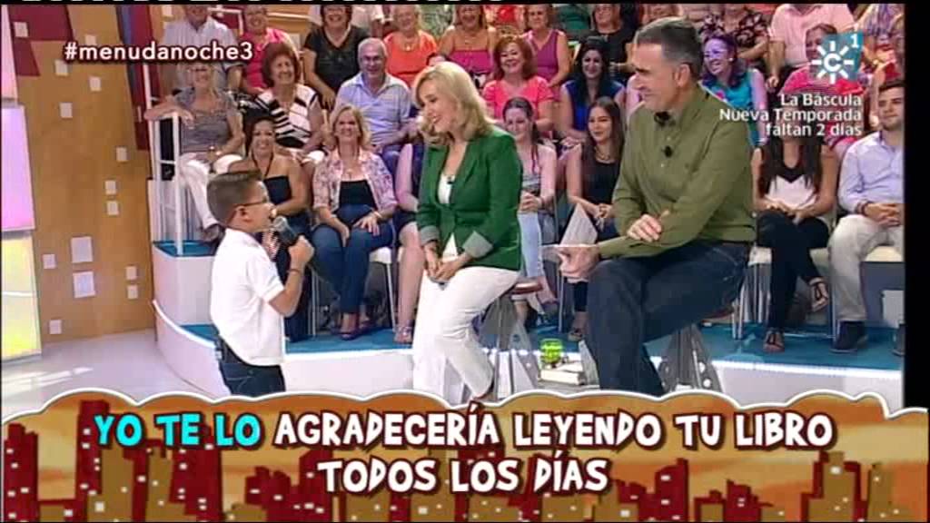 ALEJANDRO CANTANDO A NIEVES HERRERO