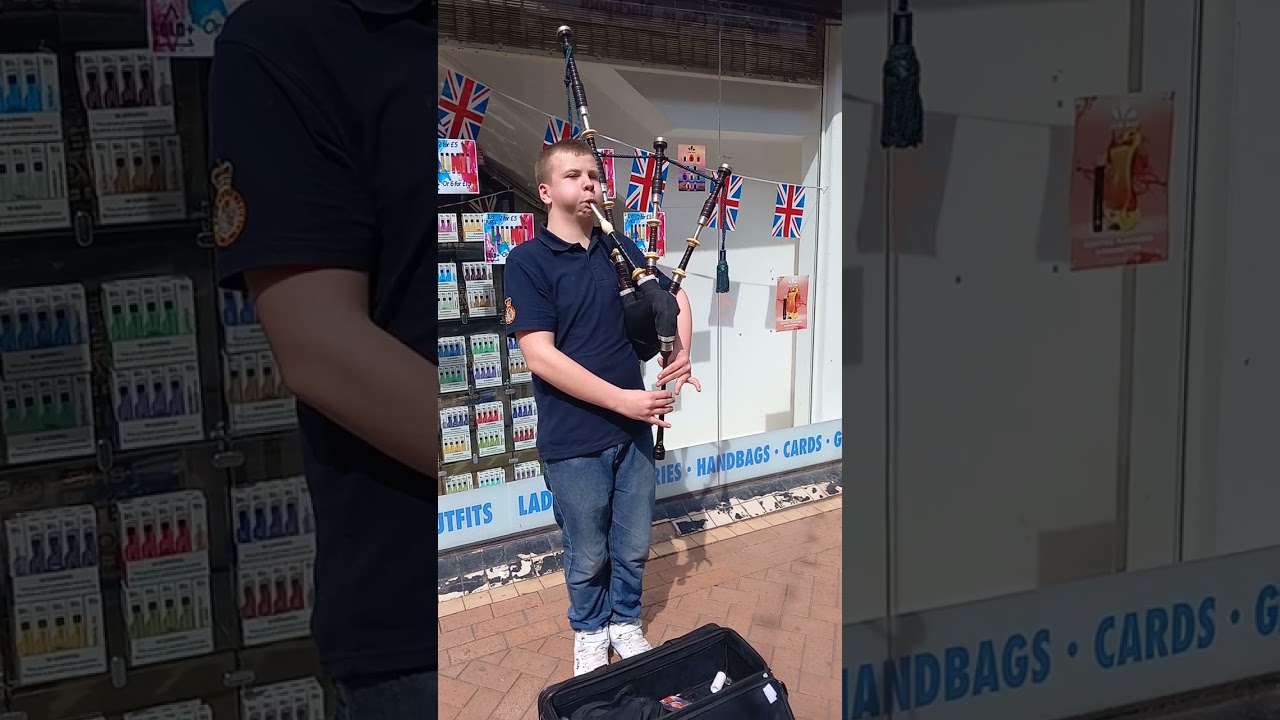 The Man From Skye on bagpipes by a 14-year-old Scottish busker.