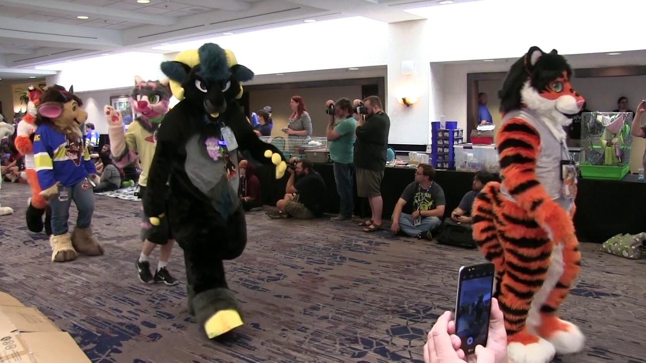 Indy Furcon parade 2018
