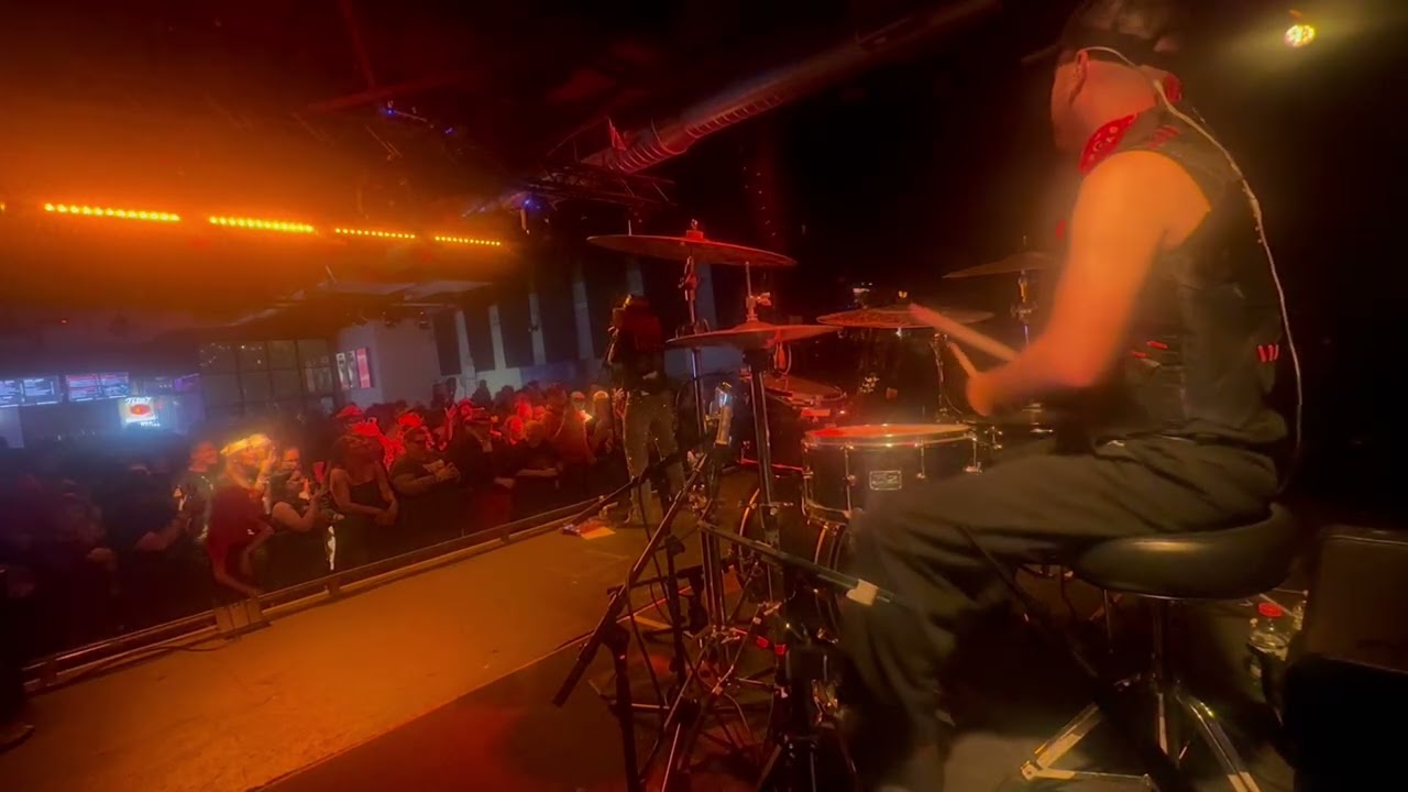 Red Leather - &lsquo;I Can&rsquo;t Get High&rsquo; live in OKC (Greg Miles Lewis drum-cam)