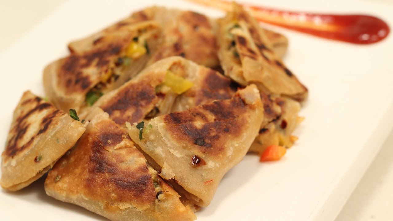 Mini Pizza Parantha In Gujarati | Snacky Ideas by Amisha Doshi | Sanjeev Kapoor Khazana