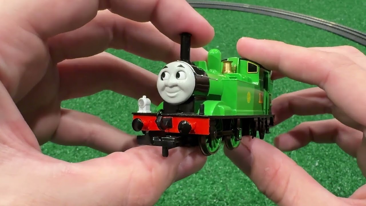 Тревор распаковывает эпизод 44: Бахманн HO-Scale Оливер