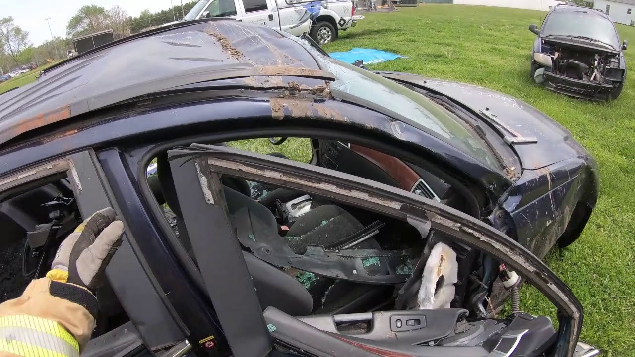 HURST Jaws of Life Demo: Total Side Push Down / Noah's Ark