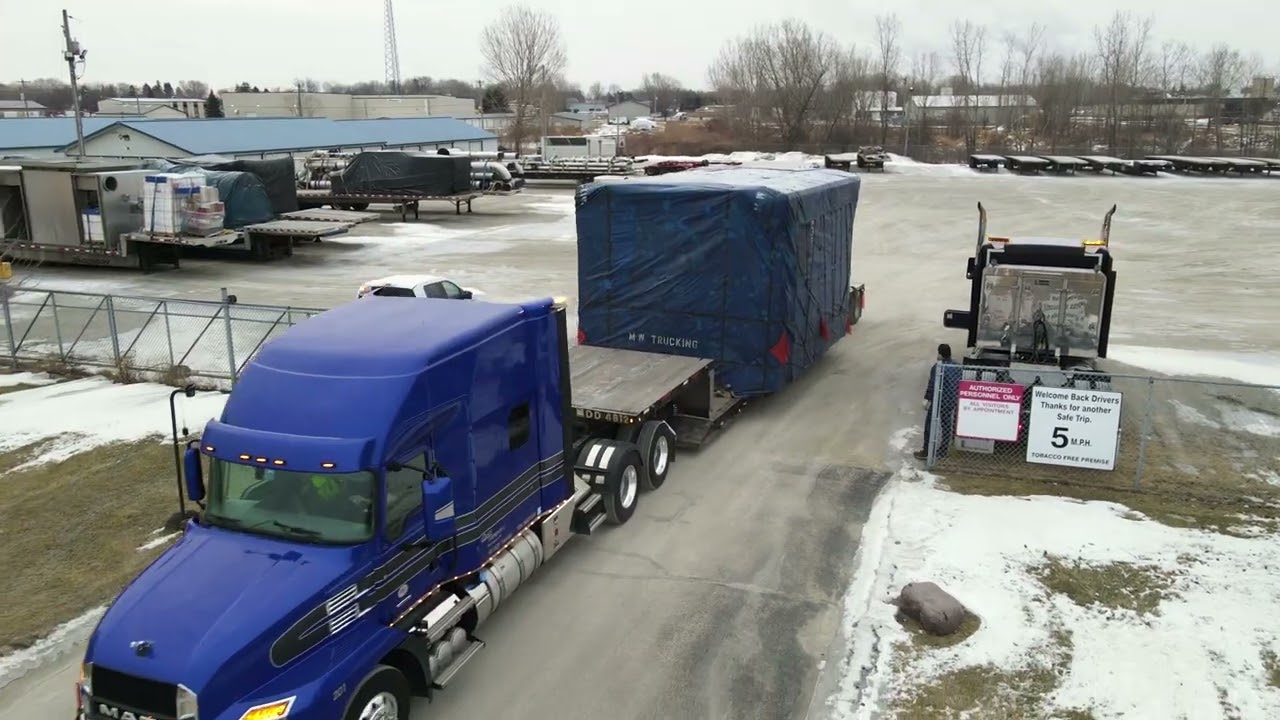 Oversize Double-Drop Load | Mack Anthem