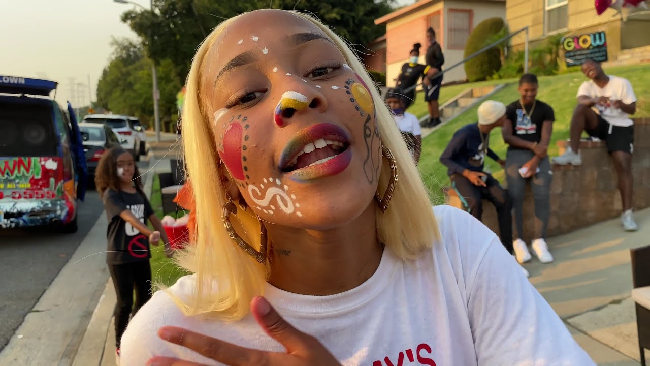 OH CALEY DIDN'T NEED NO HELP !!! | FOLLOW @TOMMYHOTGIRLZTV @TOMMYTHECLOWN