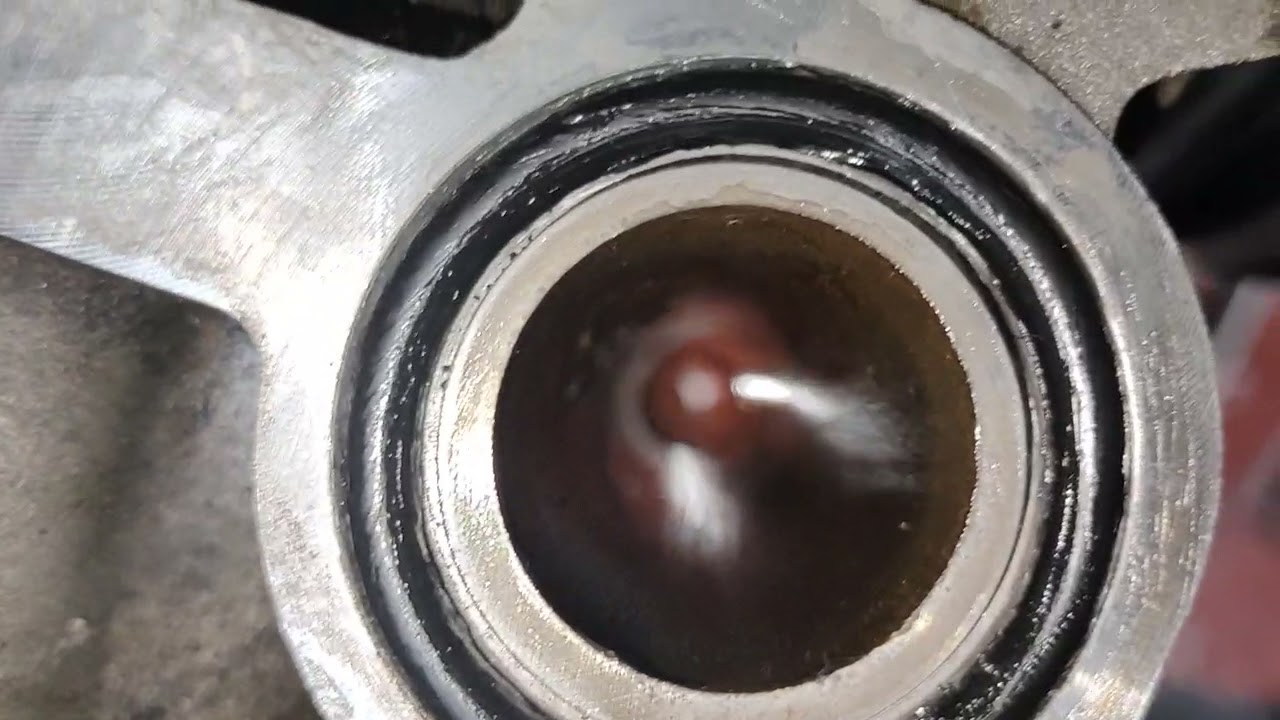 Porsche Boxster 986 T.W - Fitting oil cooler & top hose