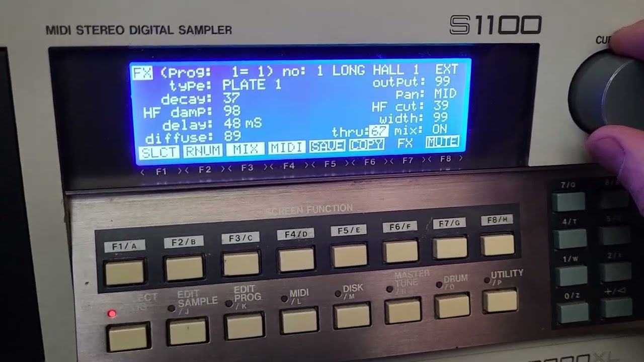 Akai S1100 as a standalone FX unit
