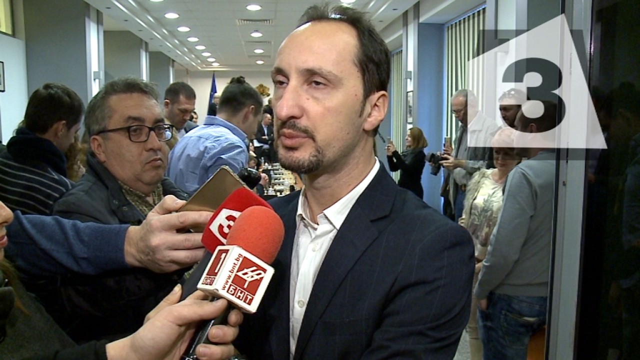 Веселин Топалов