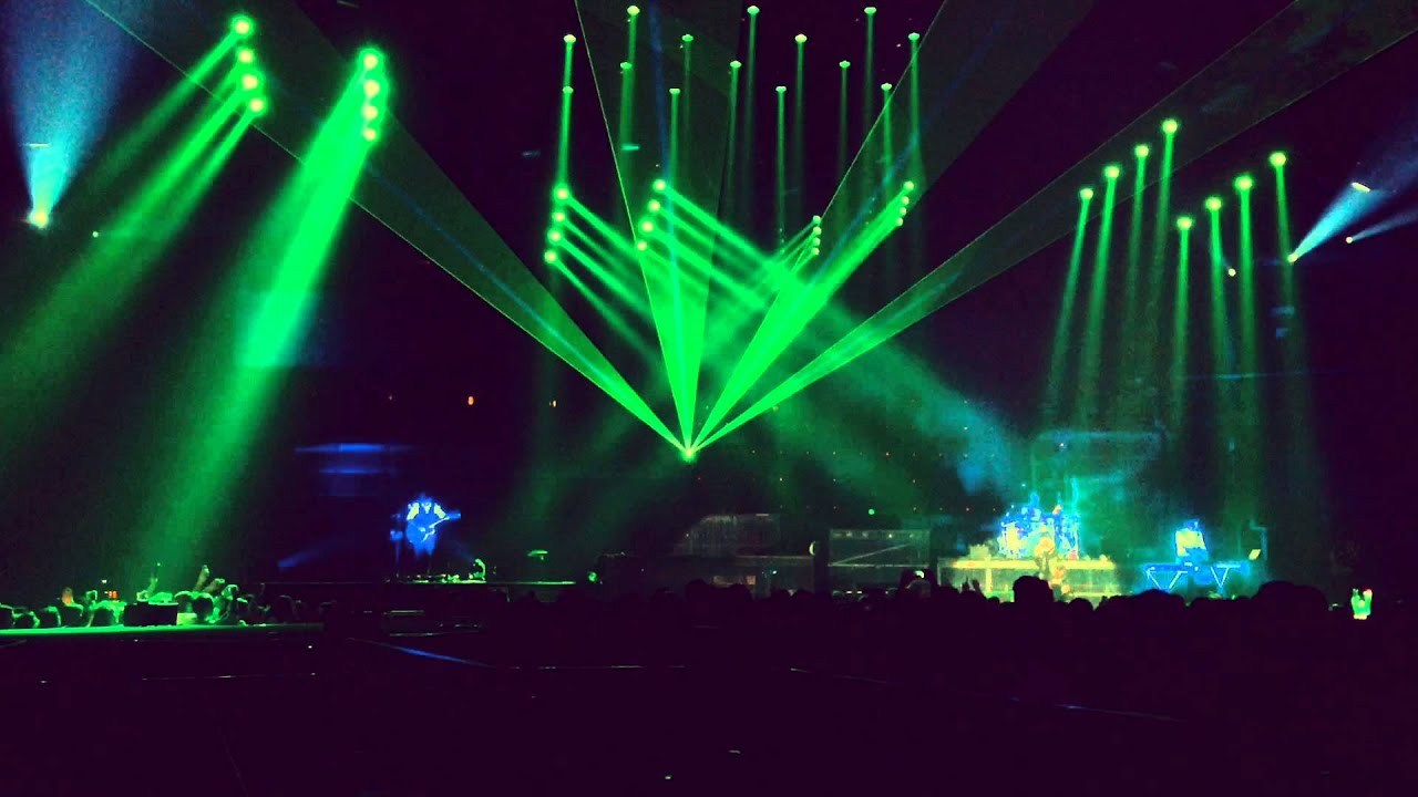 Oscar and the Wolf @Sportpaleis - Antwerp