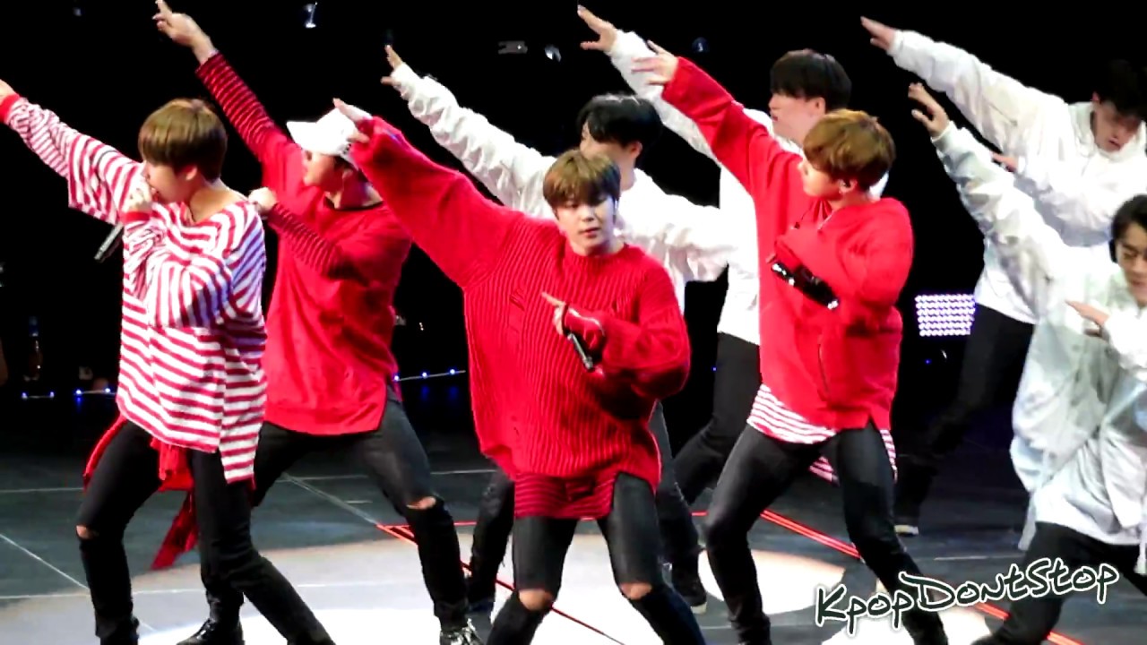 [FANCAM] 170323 BTS Wings Tour: "LOST" in Newark Day 1