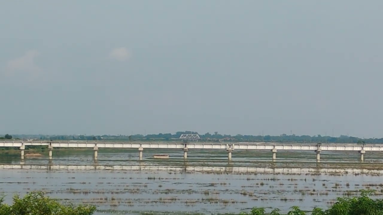 Hathidah junction platform number 3